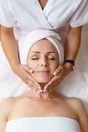 nail-extensions-in-kokapet-big-0