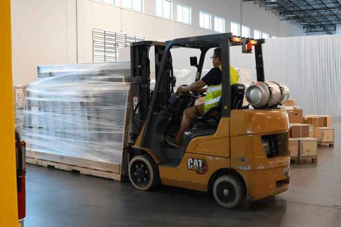 flexible-warehouse-space-at-cubework-irvine-big-3